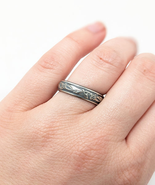 Sterling Silver Flower Pattern Ring