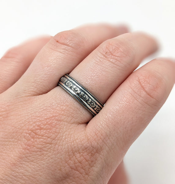 Sterling Silver Floral Center Ring