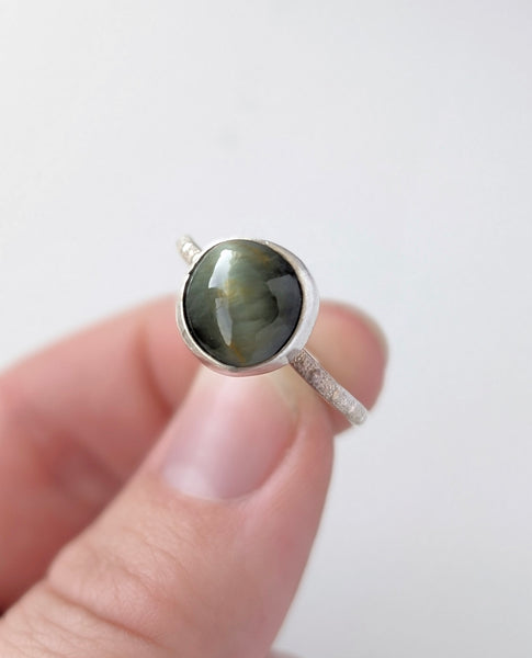 Cats Eye Ring, Size 8.5
