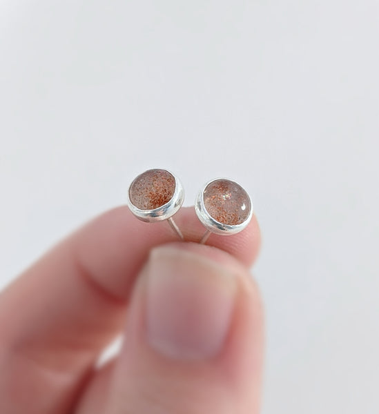 Sunstone Stud Earrings 6mm