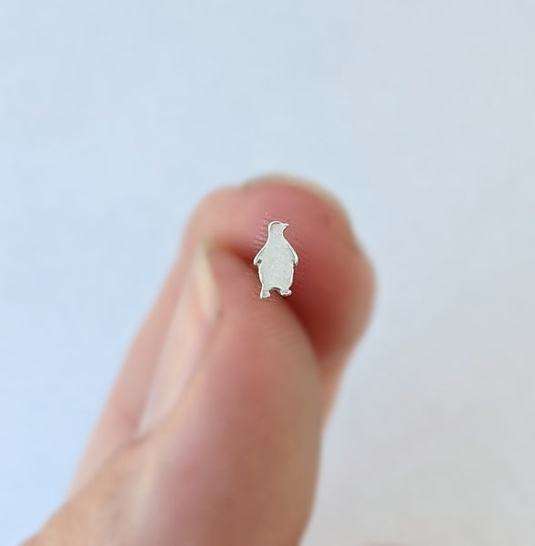 Sterling Silver Penguin Nose Stud