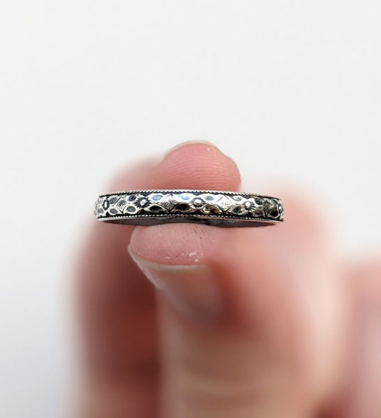 Sterling Silver Sun Pattern Ring