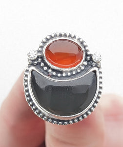 Carnelian and Gray Moonstone Ring Size 6.5