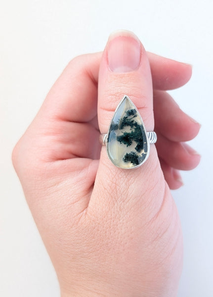 "Beautiful" ring size 7