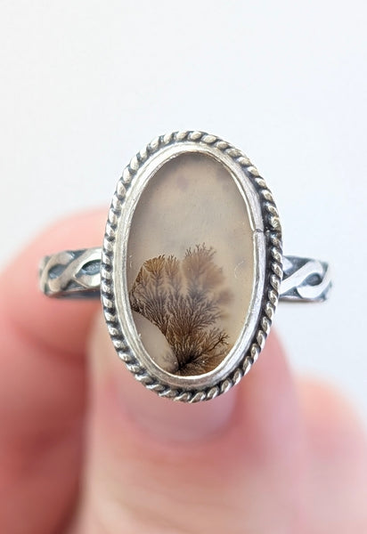 "Beautiful" ring size 7