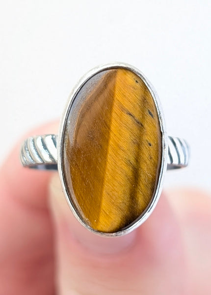 "Beautiful" ring size 7