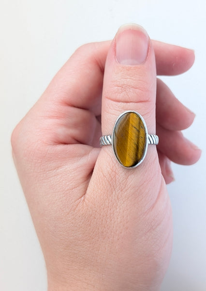 "Beautiful" ring size 7