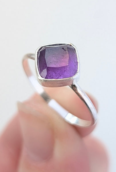 "Beautiful" ring size 7