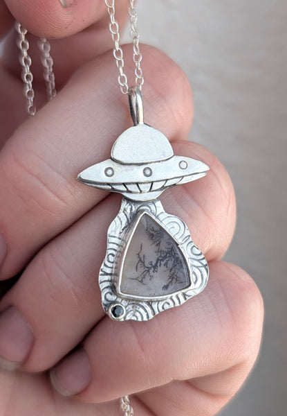 Dendritic Agate UFO Necklace