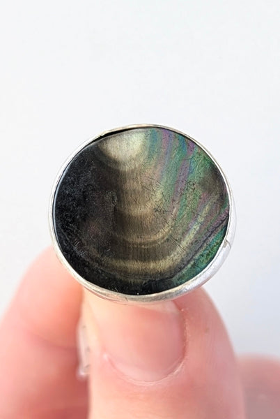Mother of Pearl Ring, Size 7