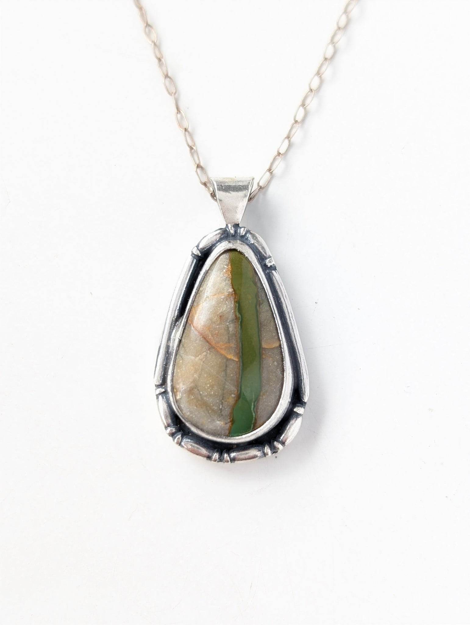 Ribbon Turquoise Necklace