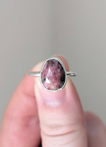 Rhodonite Ring, Size 7