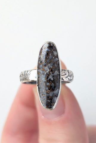 Dinosaur Bone Ring,Size 6.5