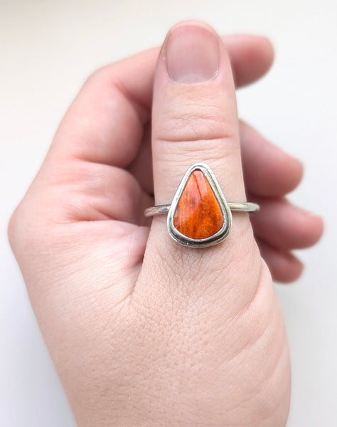 Spiny Oyster Ring, Size 13