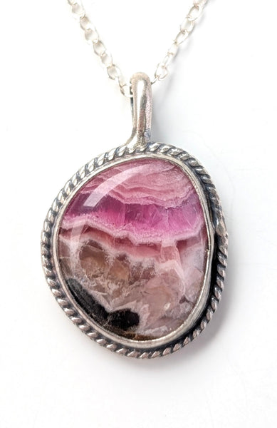 Cobalto Calcite Necklace