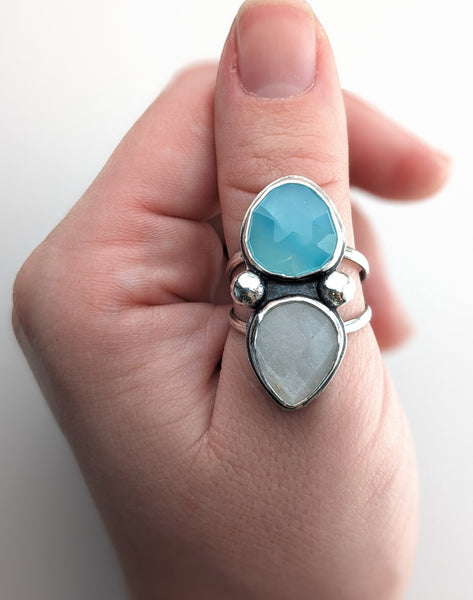 Gray Moonstone and Chalcedony Size 9.5