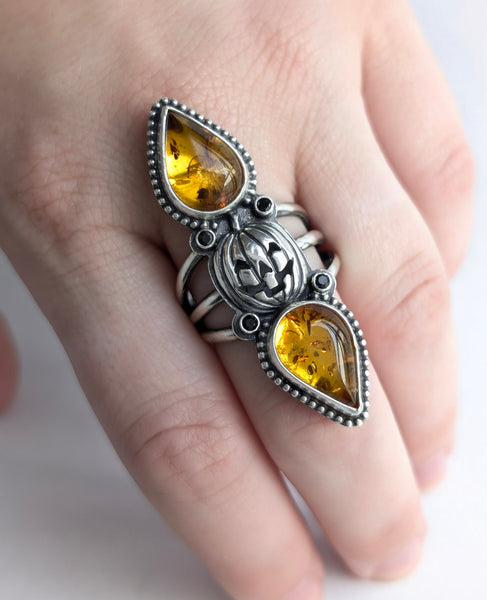 Amber and Black Spinel Ring, Size 9.5