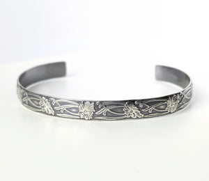 Sterling Silver Bracelet With Flowers