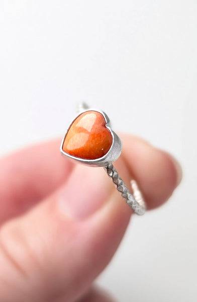 Spiny Oyster Stacking Ring, Size 8.5