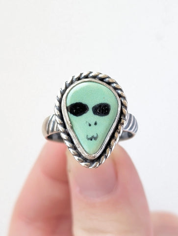 Alien Ring, Size 9