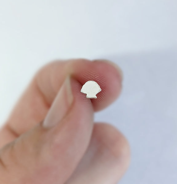 Sterling Silver Shell Nose Stud