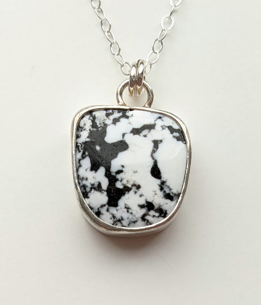 Sterling Silver White Buffalo Turquoise Necklace