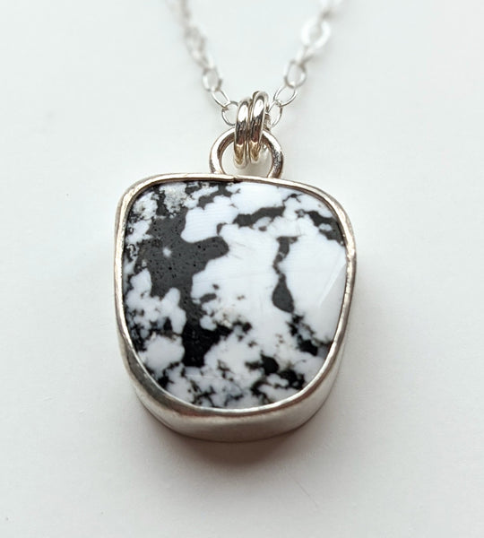 Sterling Silver White Buffalo Turquoise Necklace