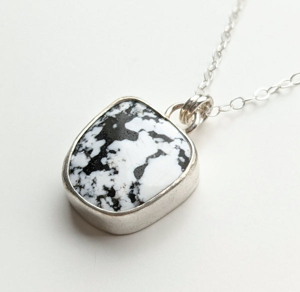 Sterling Silver White Buffalo Turquoise Necklace
