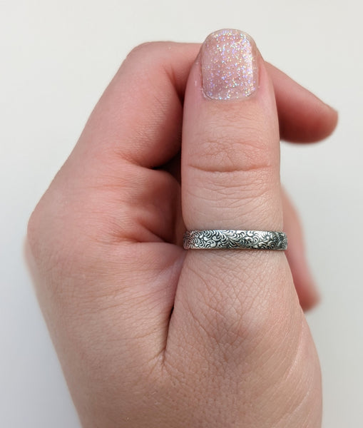 Sterling Silver Swirl Pattern Ring